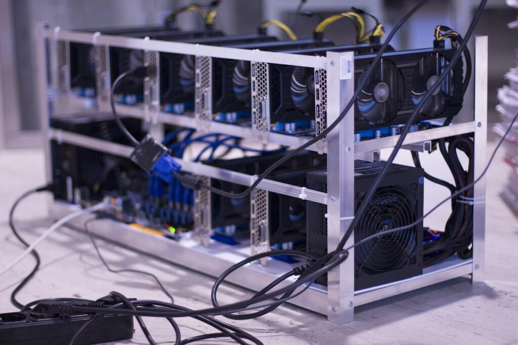 Quantum Computing Breakthroughs- Commercial Applications in 2025 - Quantum Computing Breakthroughs: Commercial Applications in 2025 | SmartTech News
